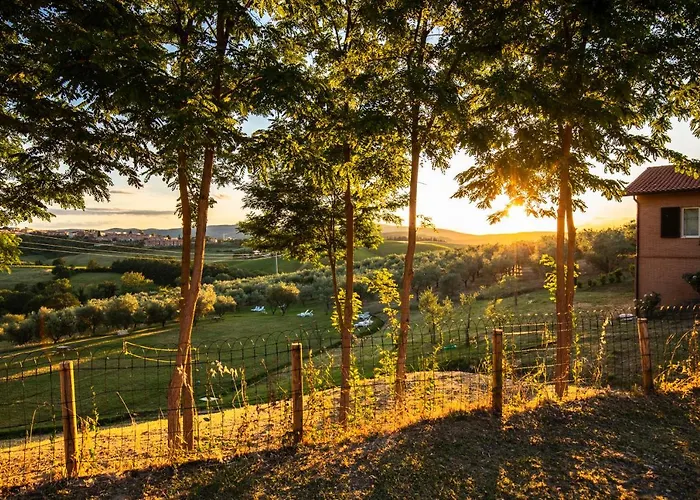 Gospodarstwo agroturystyczne Il Sambuco Siena
