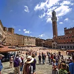 Il Sambuco Alloggio per agriturismo Siena